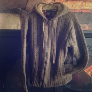 Burton Wool Zipper Sweater